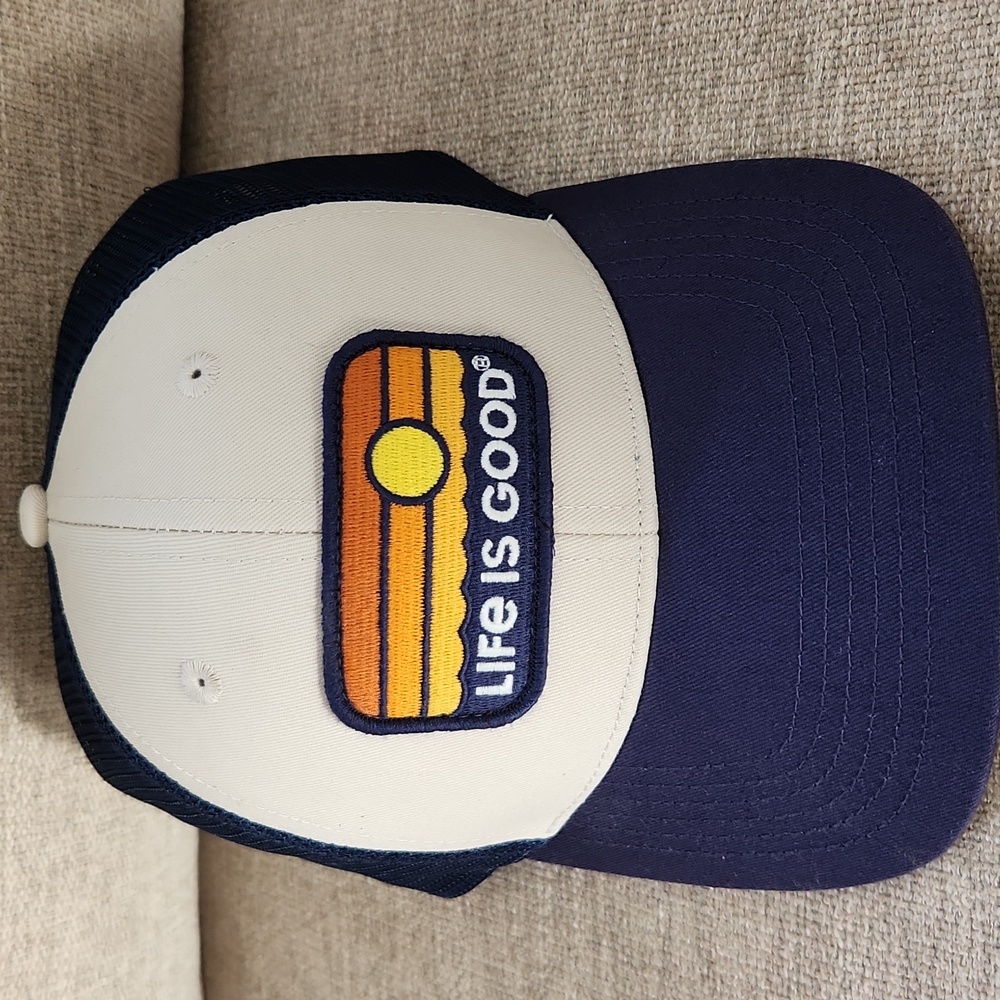 NWT Life Is Good Sunrise Water Stripe Trucker Hat